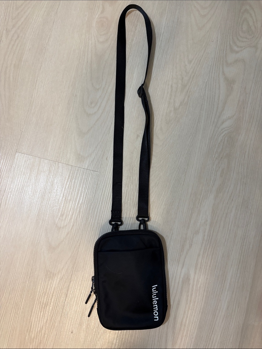 lululemon athletica Black Compact Crossbody Pouch